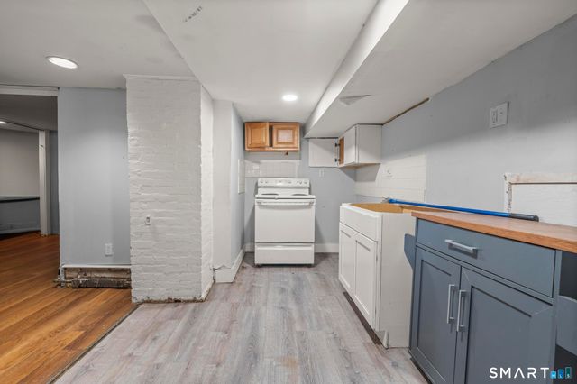 27 Harrison Street, New Haven, CT 06515