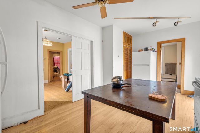 27 Harrison Street, New Haven, CT 06515