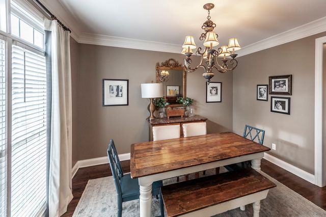 100 Loch Leven Way, Hendersonville, TN 37075