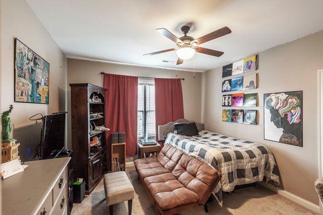 100 Loch Leven Way, Hendersonville, TN 37075