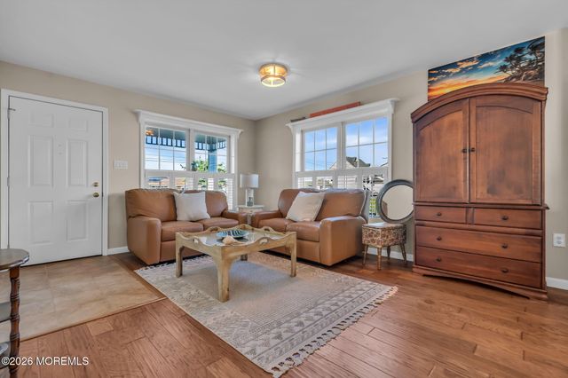 1931 Seaman Court, Toms River, NJ 08753