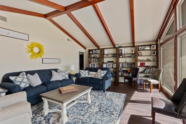 507 Clubview Drive, Levelland, TX 79336