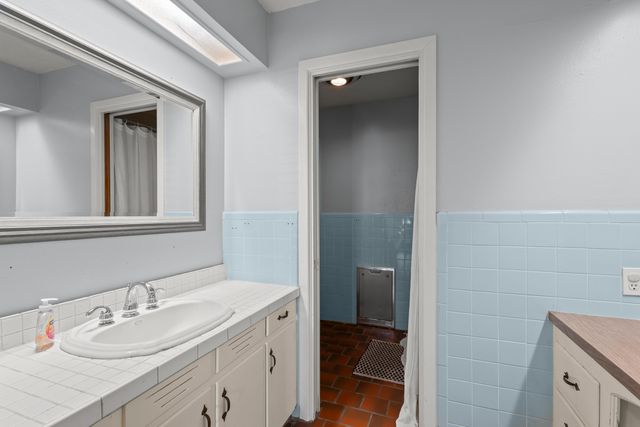 507 Clubview Drive, Levelland, TX 79336