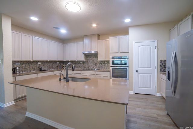 5111 Belleza, San Antonio, TX 78261