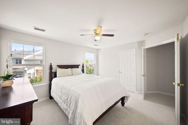 510 SPARKLEBERRY TER NE, Leesburg, VA 20176