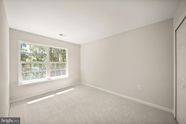 510 SPARKLEBERRY TER NE, Leesburg, VA 20176