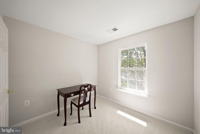 510 SPARKLEBERRY TER NE, Leesburg, VA 20176