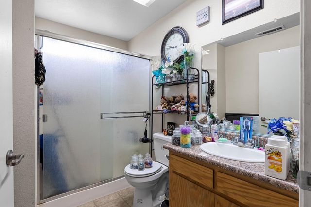 3240 4th St, Biggs, CA 95917