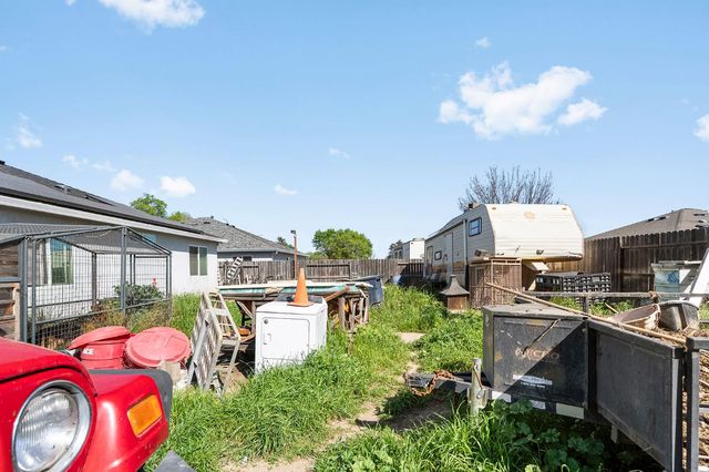 3240 4th St, Biggs, CA 95917