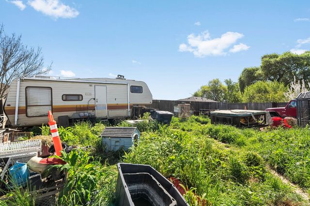 3240 4th St, Biggs, CA 95917