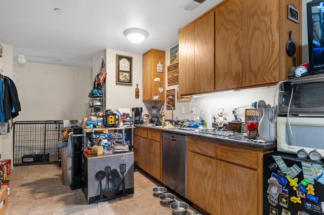 3240 4th St, Biggs, CA 95917