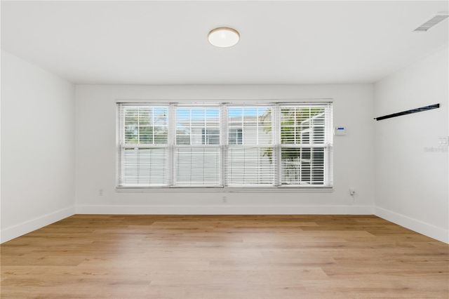 327 SUNNY LANE, Belleair, FL 33756