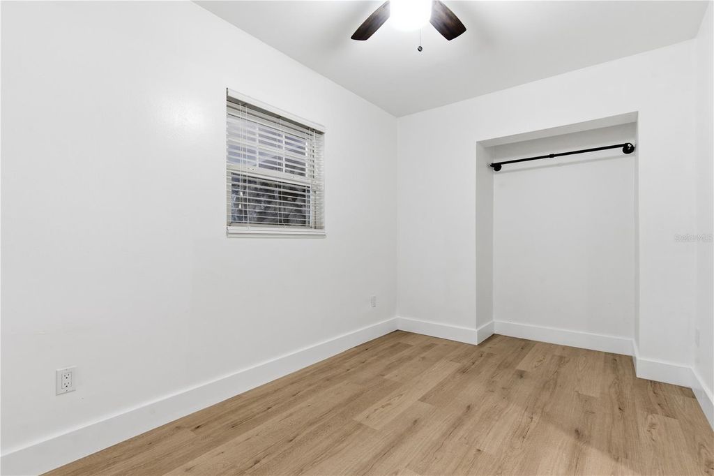 Image 32 of property listing at 327 SUNNY LANE, Belleair, FL 33756