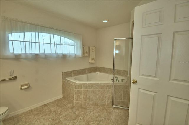 142 MORNING GLORY CIRCLE, Winter Haven, FL 33884