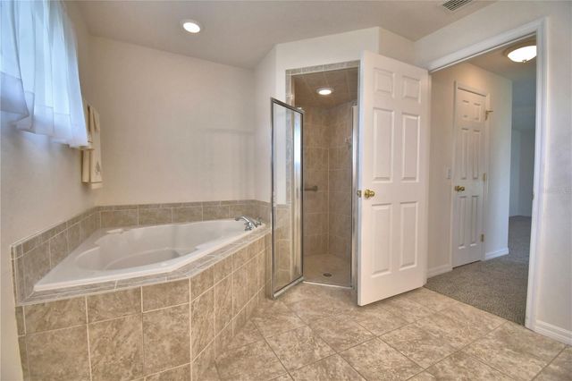 142 MORNING GLORY CIRCLE, Winter Haven, FL 33884