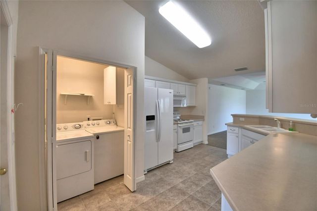 142 MORNING GLORY CIRCLE, Winter Haven, FL 33884