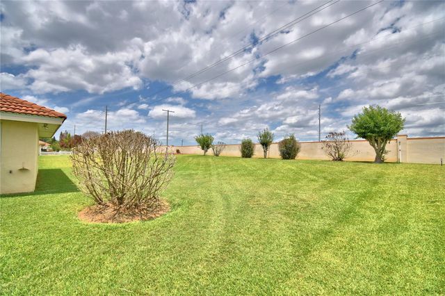 142 MORNING GLORY CIRCLE, Winter Haven, FL 33884