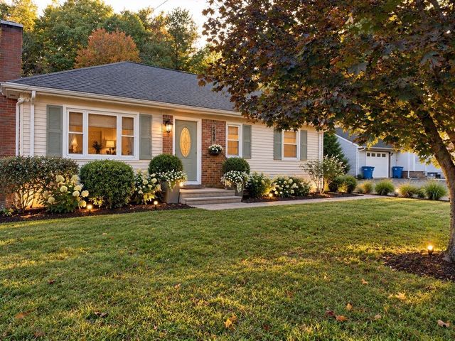 648 North Street, Tewksbury, MA 01876