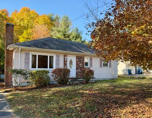 648 North Street, Tewksbury, MA 01876