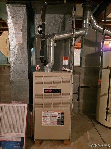 3 Saint Charles Court, Amherst, NY 14221