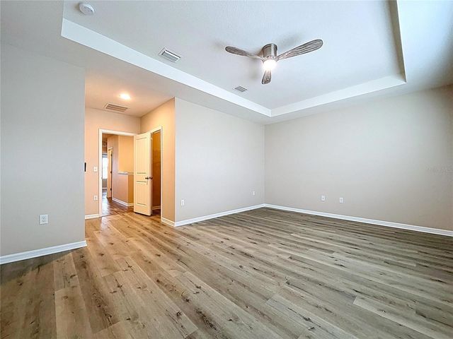 597 52ND TERRACE N, St Petersburg, FL 33703