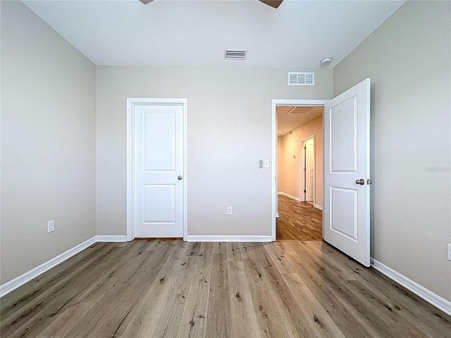 597 52ND TERRACE N, St Petersburg, FL 33703