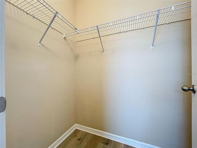 597 52ND TERRACE N, St Petersburg, FL 33703