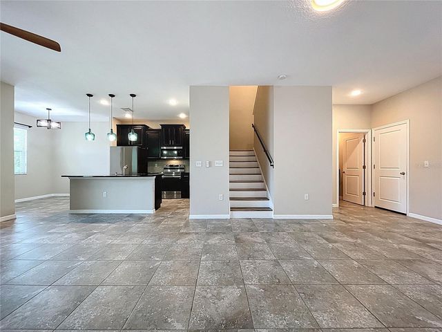 597 52ND TERRACE N, St Petersburg, FL 33703