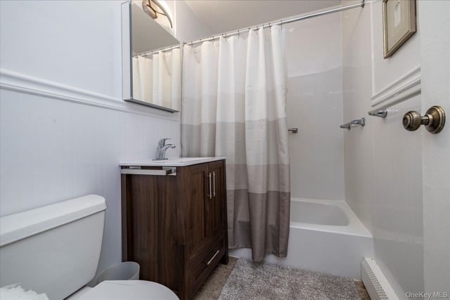 250 N Village Avenue A-16, Rockville Centre, NY 11570