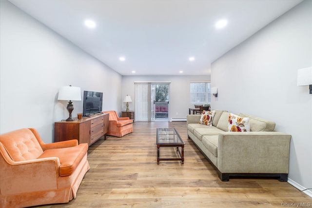 250 N Village Avenue A-16, Rockville Centre, NY 11570