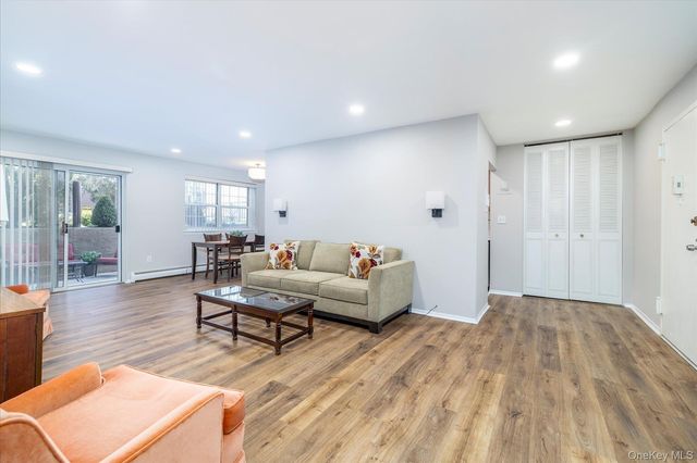 250 N Village Avenue A-16, Rockville Centre, NY 11570