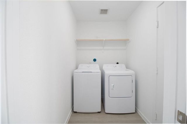 2092 Cedar Way Drive, Conroe, TX 77301