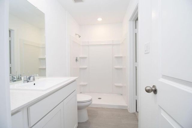 2092 Cedar Way Drive, Conroe, TX 77301