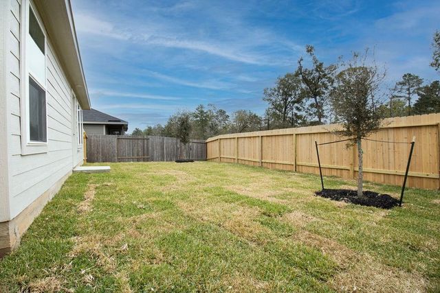 2092 Cedar Way Drive, Conroe, TX 77301