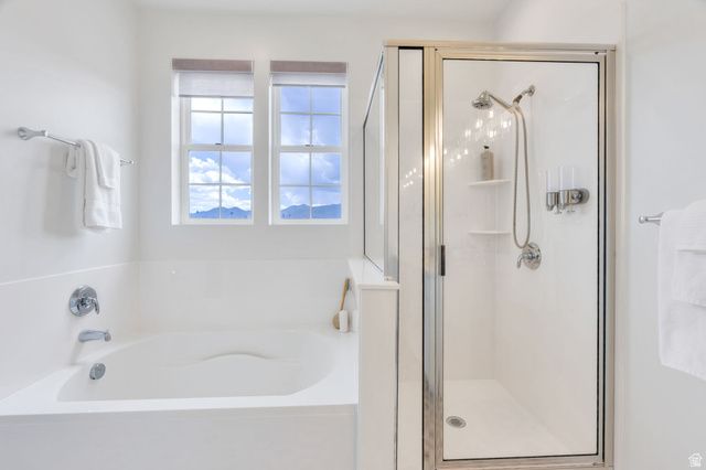 10907 S LAKE RUN RD, South Jordan, UT 84009