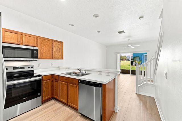 12907 KINGS CROSSING DRIVE, Gibsonton, FL 33534