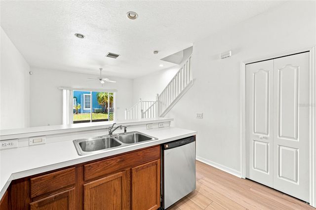 12907 KINGS CROSSING DRIVE, Gibsonton, FL 33534