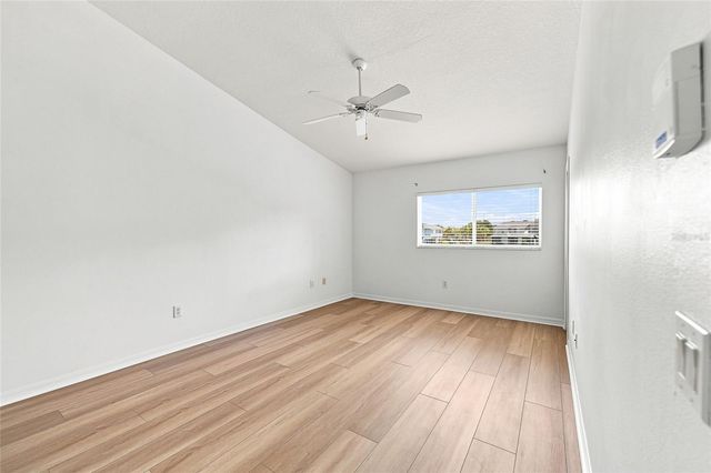 12907 KINGS CROSSING DRIVE, Gibsonton, FL 33534