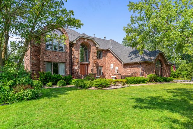 13430 Red Fox Court, Lemont, IL 60439