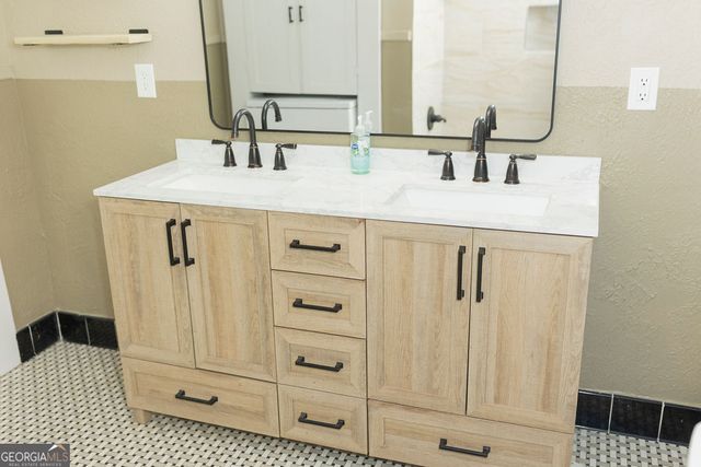 119 College Avenue, Lagrange, GA 30240