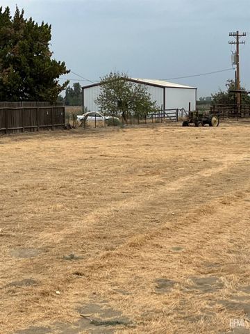 18510 Stockdale Highway, Bakersfield, CA 93314