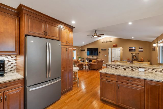 7 Pendleton Road, Laconia, NH 03246