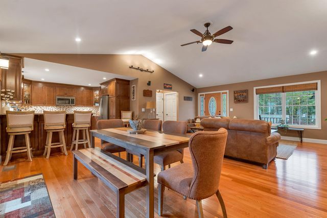 7 Pendleton Road, Laconia, NH 03246