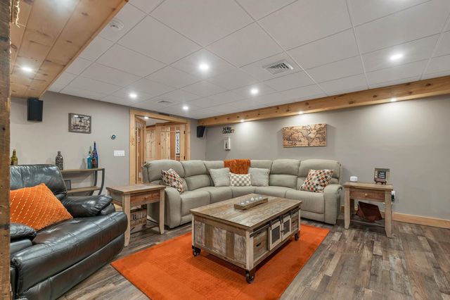 7 Pendleton Road, Laconia, NH 03246