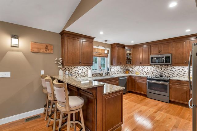 7 Pendleton Road, Laconia, NH 03246