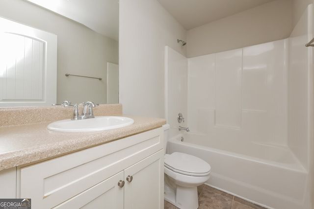 405 Invector Court, Locust Grove, GA 30248