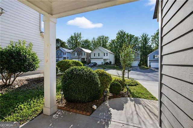 1027 Grenier Terrace, Lawrenceville, GA 30045