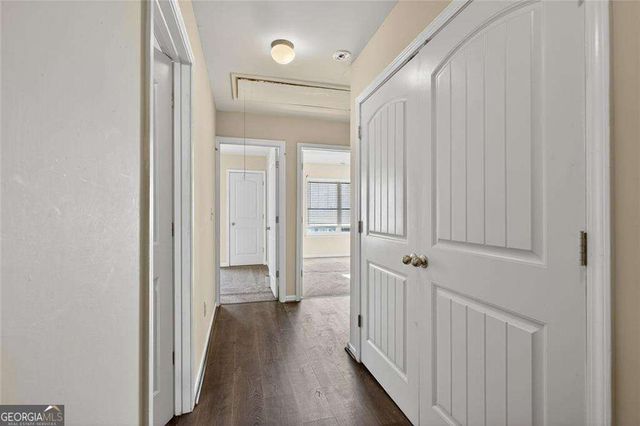 1027 Grenier Terrace, Lawrenceville, GA 30045