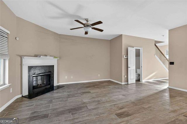 1027 Grenier Terrace, Lawrenceville, GA 30045