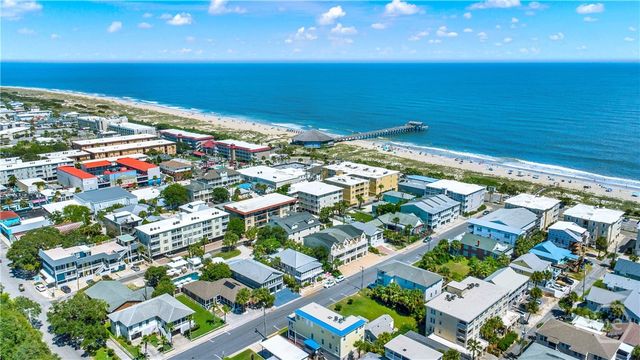 8 Silver Avenue 4, Tybee Island, GA 31328